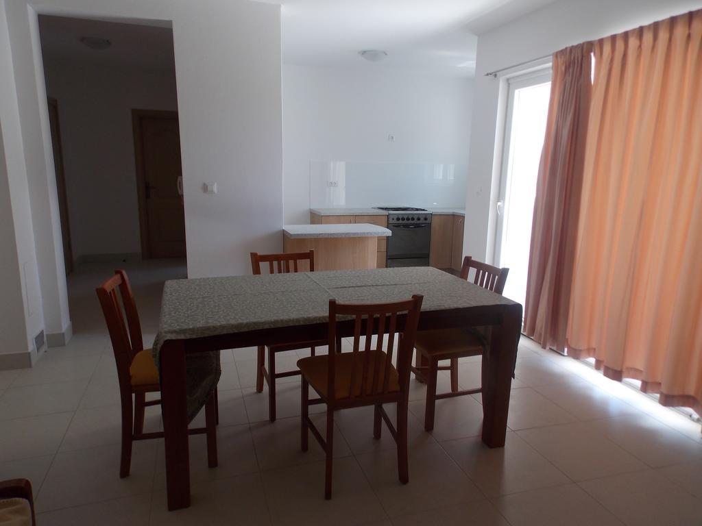 Apartments Franov Bibinje Kamer foto