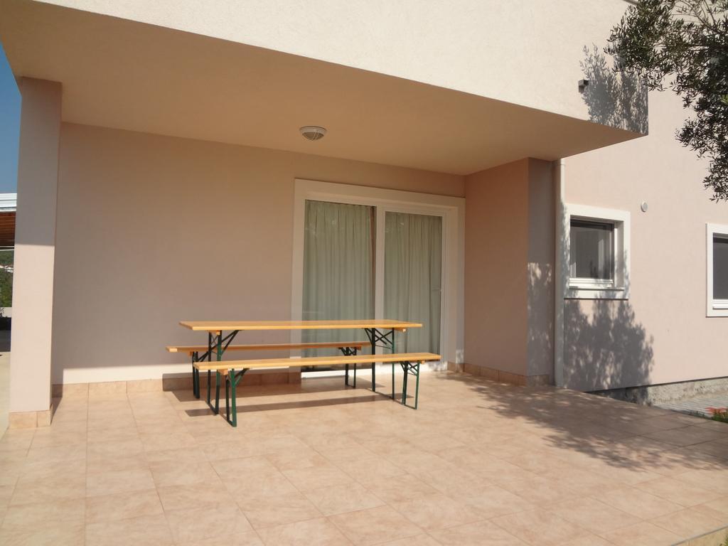 Apartments Franov Bibinje Kamer foto